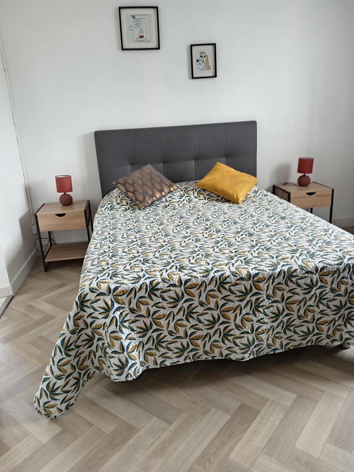 Location Saisonniere Apartment Cozes Exterior photo