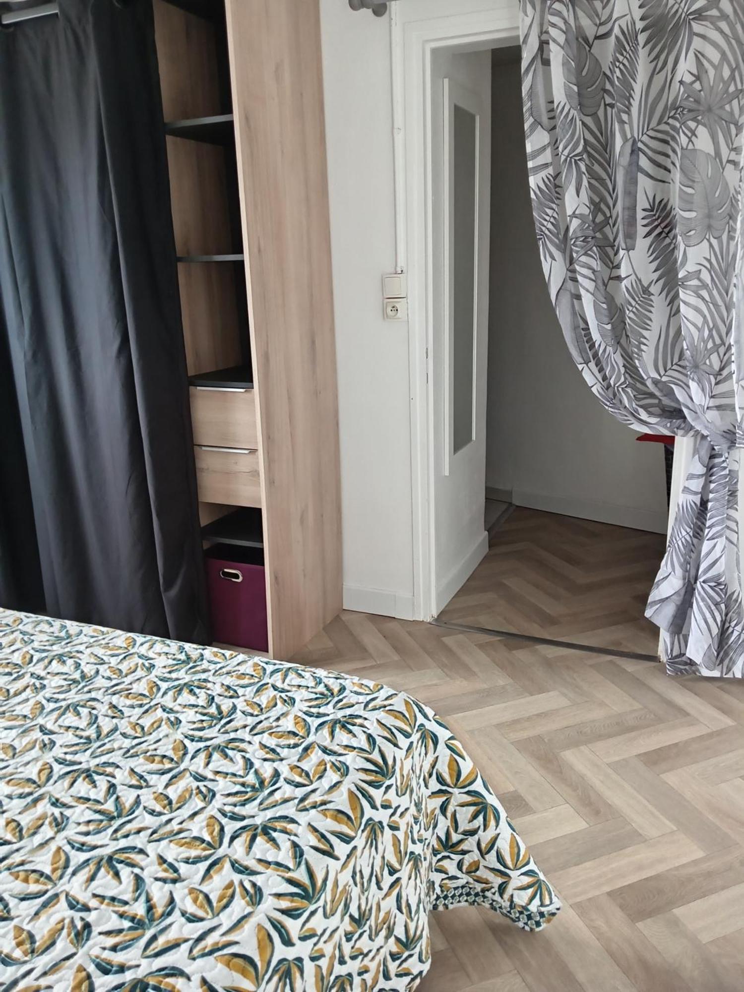 Location Saisonniere Apartment Cozes Exterior photo
